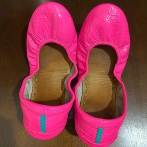 Hot pink Tieks Sz 9